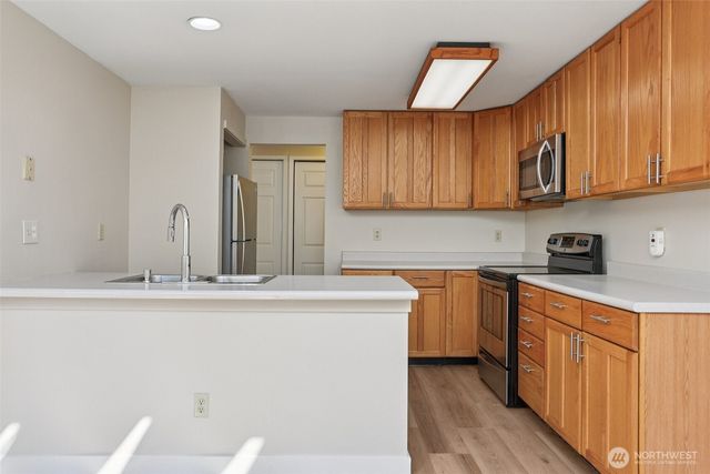 10114 11th Avenue S, Seattle, WA 98168