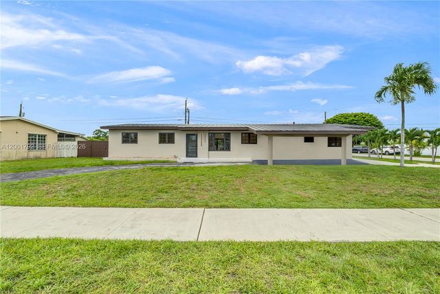 2000 SW 84th Ave, Miami, FL 33155