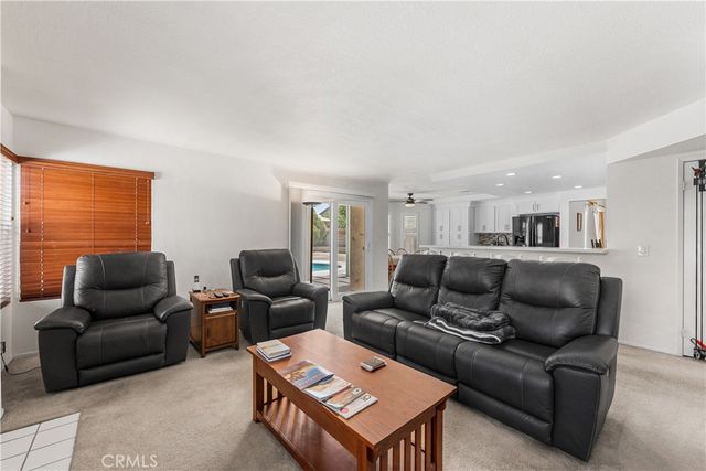 37304 Carousel, Palmdale, CA 93552