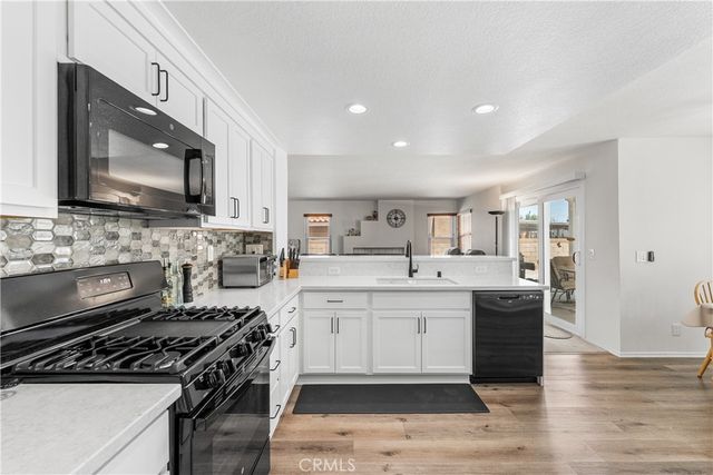 37304 Carousel, Palmdale, CA 93552