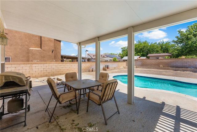 37304 Carousel, Palmdale, CA 93552
