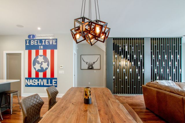 2106 9th Ave N Apt 4, Nashville, TN 37208