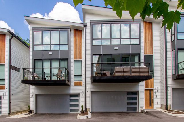 2106 9th Ave N Apt 4, Nashville, TN 37208