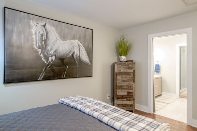 2106 9th Ave N Apt 4, Nashville, TN 37208