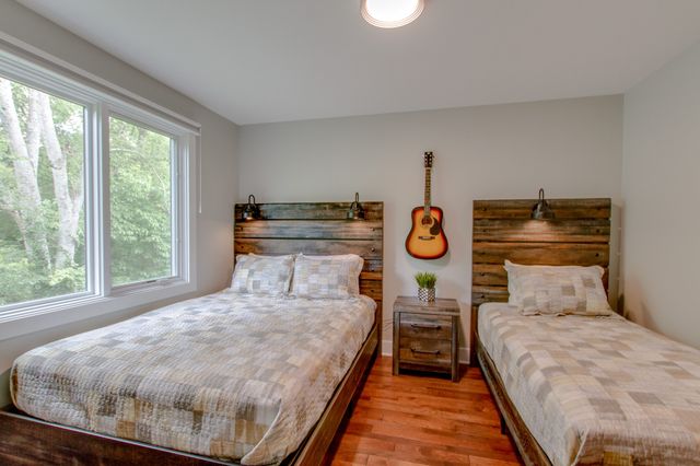 2106 9th Ave N Apt 4, Nashville, TN 37208