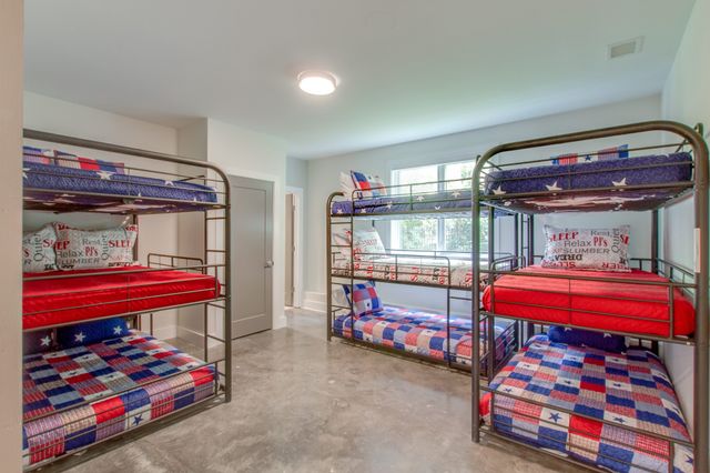 2106 9th Ave N Apt 4, Nashville, TN 37208