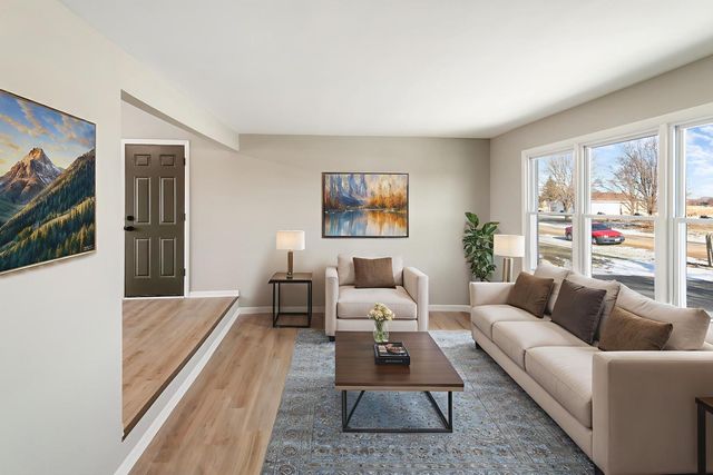 1513 Rickey Drive, Joliet, IL 60433