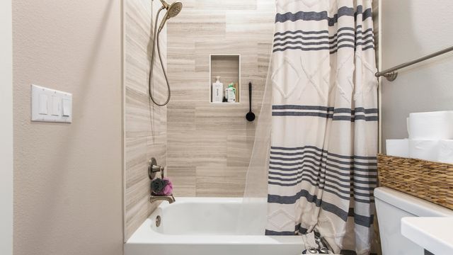 186 Revana Way, Freeport, FL 32439