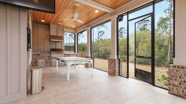 186 Revana Way, Freeport, FL 32439