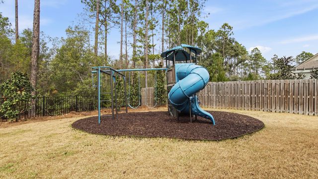 186 Revana Way, Freeport, FL 32439