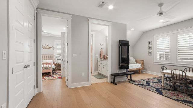 186 Revana Way, Freeport, FL 32439