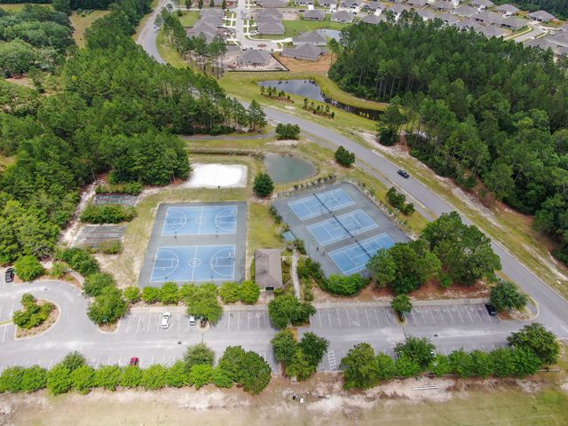 186 Revana Way, Freeport, FL 32439