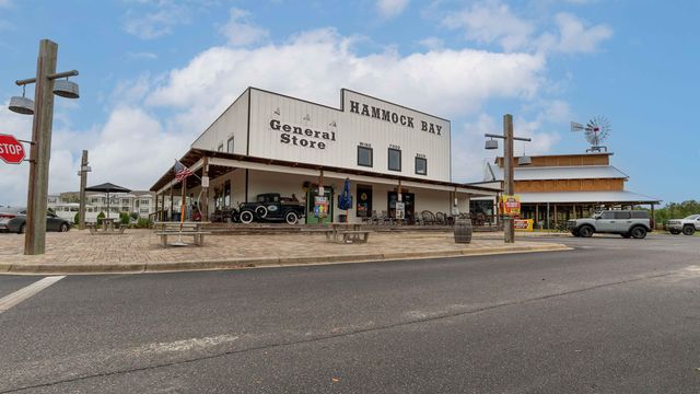 186 Revana Way, Freeport, FL 32439