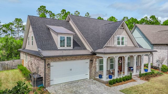 186 Revana Way, Freeport, FL 32439