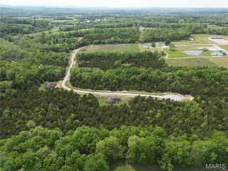 5 Weatherby Lane, Farmington, MO 63640