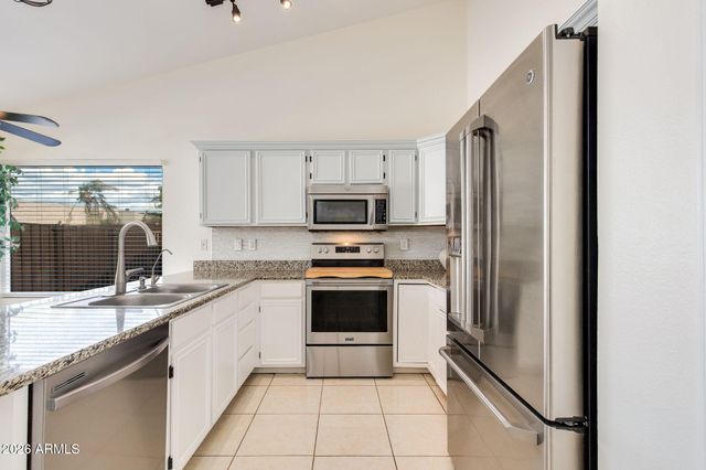 4250 E ENCINAS Avenue, Gilbert, AZ 85234