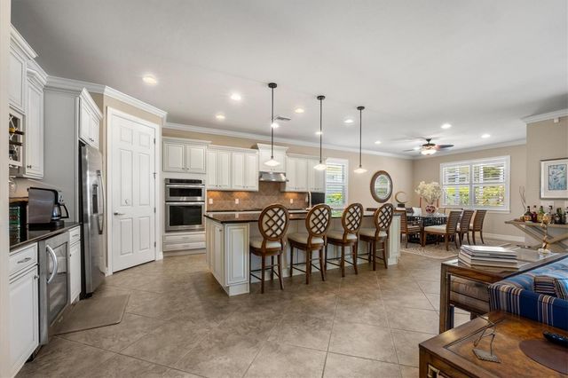 6124 ABACO DRIVE, Sarasota, FL 34238