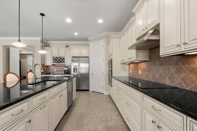 6124 ABACO DRIVE, Sarasota, FL 34238