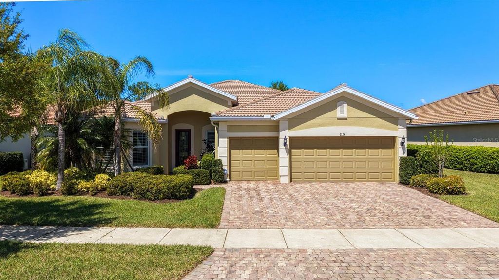 6124 ABACO DRIVE, Sarasota, FL 34238