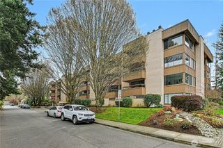 10101 SE 3rd Street #202, Bellevue, WA 98004