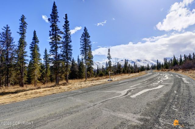 L7 B5 Mountain Air Drive, Anchorage, AK 99516