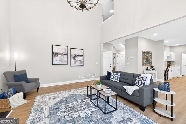 1087 Glen Chase Drive, Lawrenceville, GA 30044