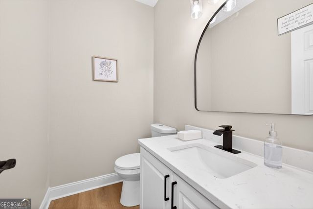 1087 Glen Chase Drive, Lawrenceville, GA 30044