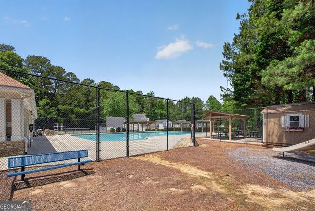 1087 Glen Chase Drive, Lawrenceville, GA 30044