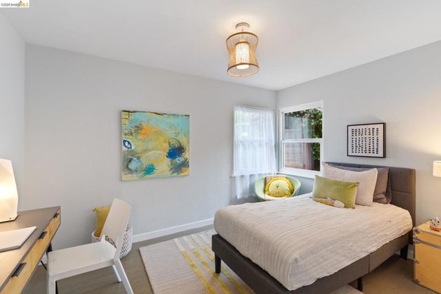 4086 Laguna Ave, Oakland, CA 94602