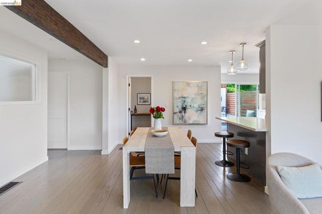 4086 Laguna Ave, Oakland, CA 94602