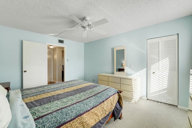 5900 Whispering Pine Way A-1, Greenacres, FL 33463