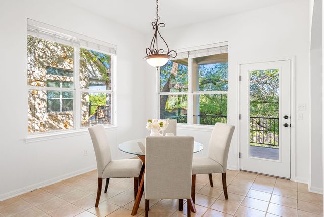 2708 Rio Mesa DR, Austin, TX 78732