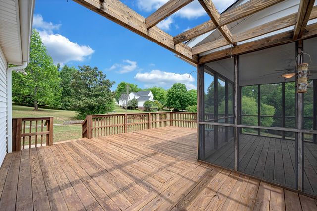 333 Crowfield Drive, Liberty, SC 29657