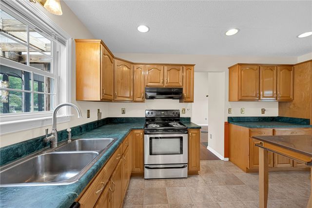 333 Crowfield Drive, Liberty, SC 29657