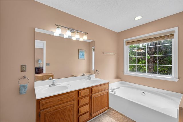 333 Crowfield Drive, Liberty, SC 29657