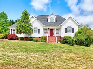 333 Crowfield Drive, Liberty, SC 29657