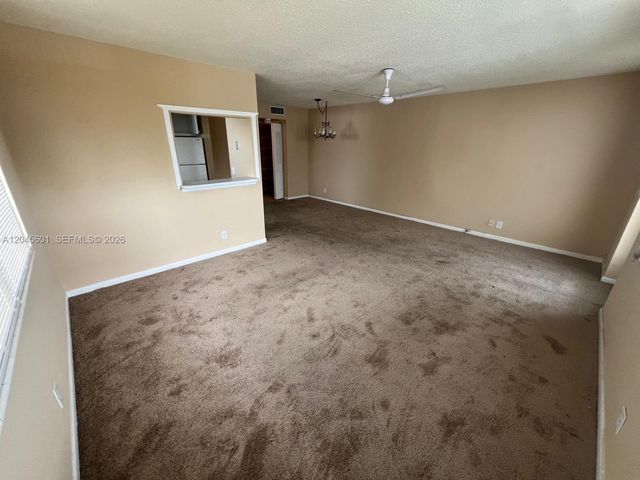 391 Windsor Q 0, West Palm Beach, FL 33417