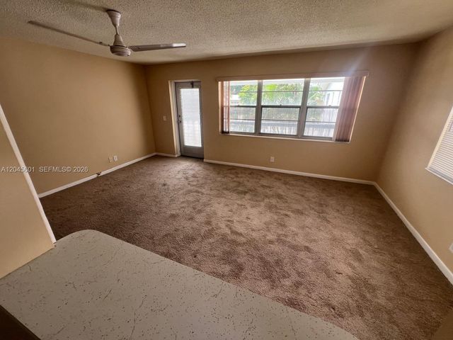 391 Windsor Q 0, West Palm Beach, FL 33417