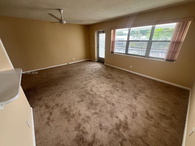 391 Windsor Q 0, West Palm Beach, FL 33417