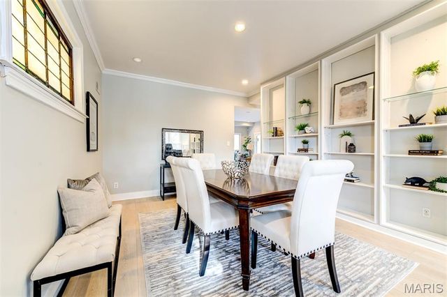 6413 Lloyd Avenue, St Louis, MO 63139