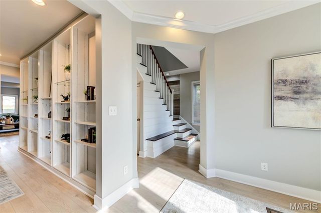 6413 Lloyd Avenue, St Louis, MO 63139