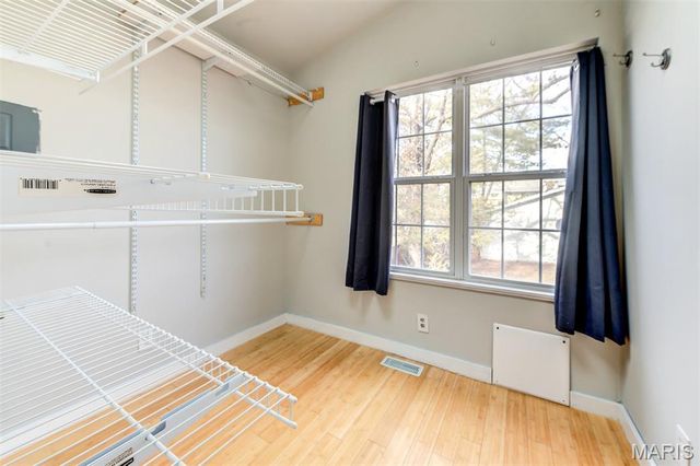 6413 Lloyd Avenue, St Louis, MO 63139