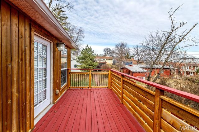 6413 Lloyd Avenue, St Louis, MO 63139