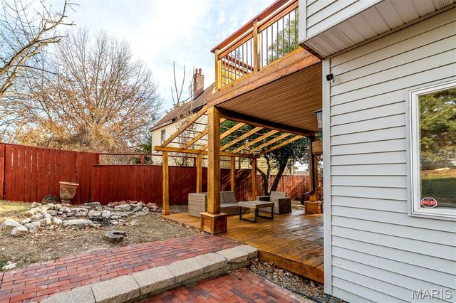 6413 Lloyd Avenue, St Louis, MO 63139