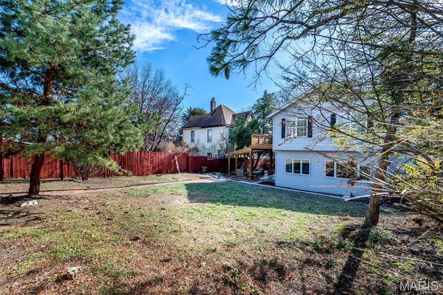 6413 Lloyd Avenue, St Louis, MO 63139