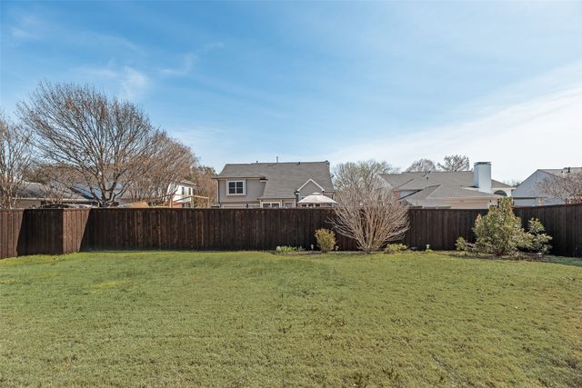 5610 Eagle Drive, Rowlett, TX 75088