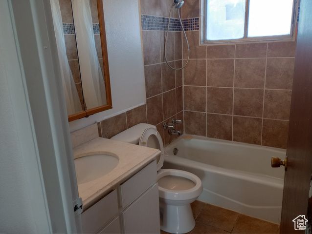 2739 S BUCCANEER DR, Magna, UT 84044