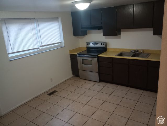 2739 S BUCCANEER DR, Magna, UT 84044