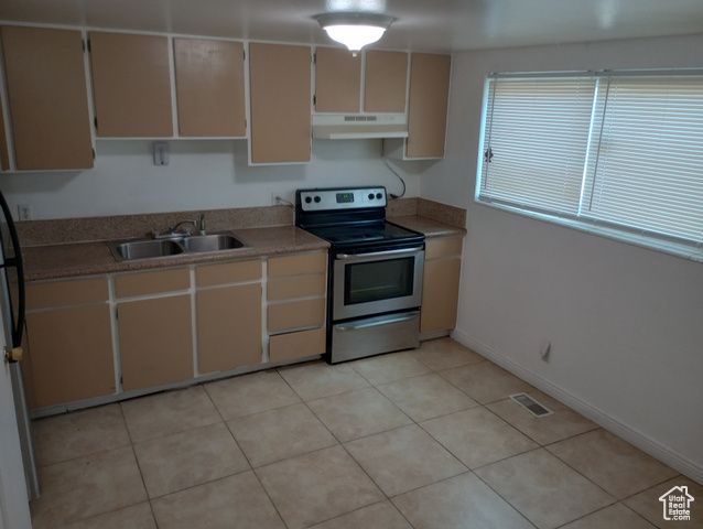 2739 S BUCCANEER DR, Magna, UT 84044