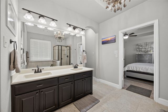 108 Crystal Creek Drive, Red Oak, TX 75154